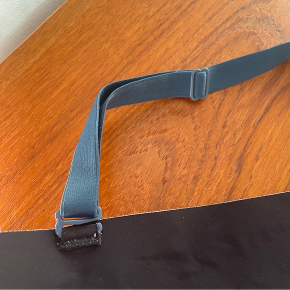 Knix Wireless Bra - Picture 7 of 9